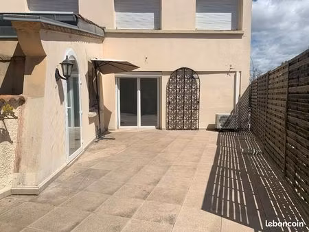 appartement 3 pièces 91 m²