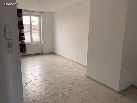 lumineux et spacieux t4 en triplex
