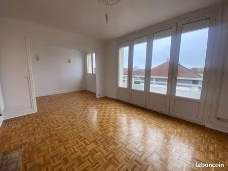 appartement 4 pièces 62 m²