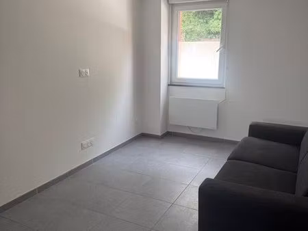 studio centre ville rénové à neuf