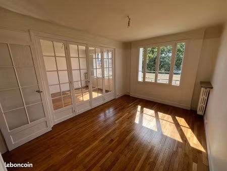 appartement 3 pièces 74 m²