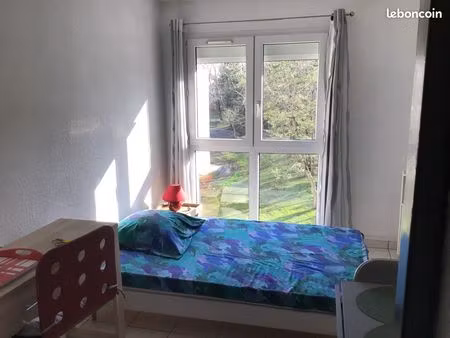 studio 16 m2 pour étudiant quartier porcé