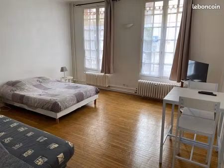 location studio centre ville