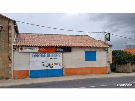 local d'activité d'une surface de 288m2