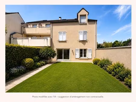 mennecy – f2 en rez-de-jardin en plein centre-ville !