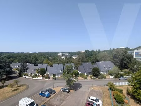 appartement lumineux 64 50 m² – quartier des thébaudières – saint-herblain balcon de 15m² 