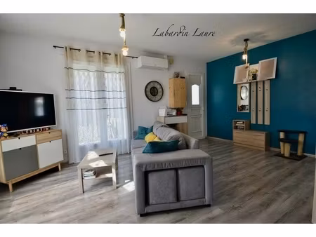plain pied - 2 chambres - terrain clos