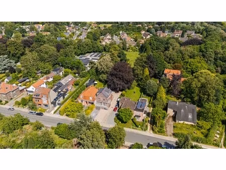 gerenoveerde woning + achterliggend perceel ( 3.359 m²)