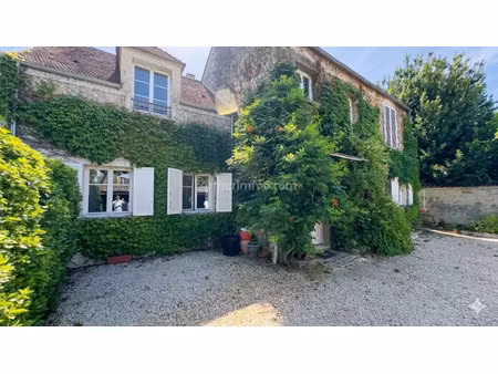 vente maison 8 pièces 170 m2 à pringy