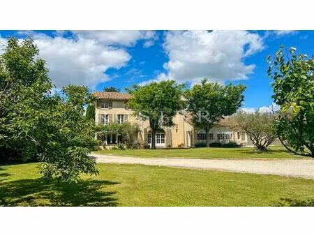 vente maison 17 pièces 390 m² velleron (84740)