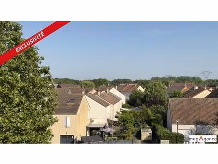 appartement duplex rénové  spacieux  vue dégagée.