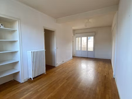 appartement t3 saint servan bas sablon/ balcon