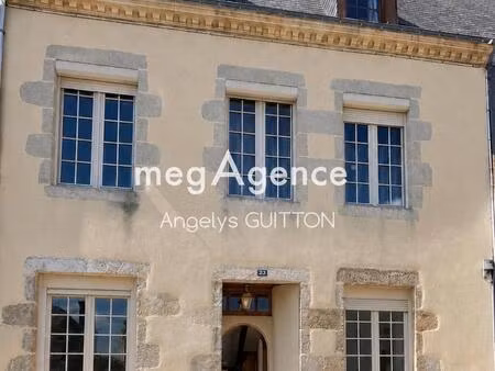 5 chambres avec garage de 60 m² – 25 minutes du mans