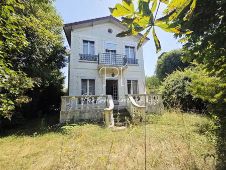 bry-sur-marne maison indépendante 5 pièces de 130 m2 sur u