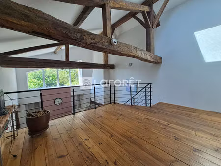maison d'habitation avec 2 gîtes au calme et garage