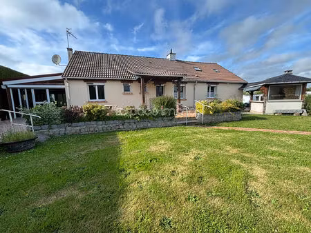 maison individuelle - vivable de plain pied - 3 chambres - 123m² - terrain de 1200m²- grug