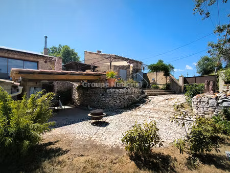 authentique mas de hameau en pierres compose de 2 logements independants avec piscine et h