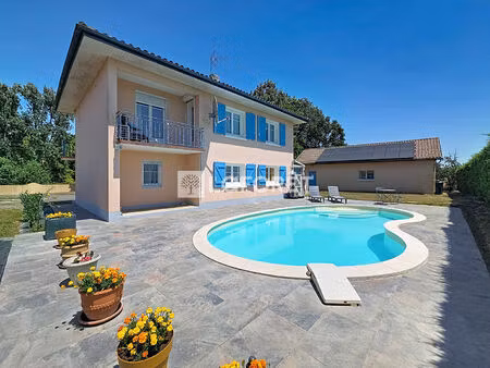 maison avec piscine proche orthez 6 pièce(s) 140m²