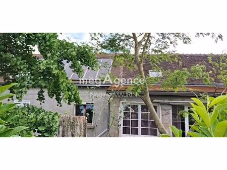 à rénover maison de 105 m² sur terrain de 3 180 m² villavard