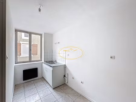 charmant t2 de 29 m2 au coeur de commercy !