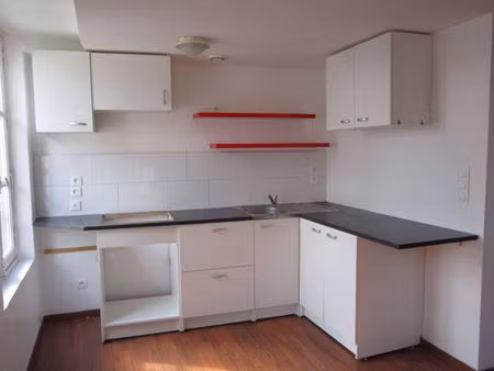 appartement fontenay le comte - 3 pièce(s) 64 m²