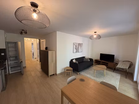 illkirch graffenstaden - 3p meublée de 63m2 avec terrasse et