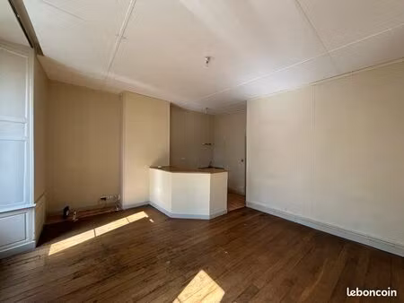studio avec jardin hyper centre château thierry