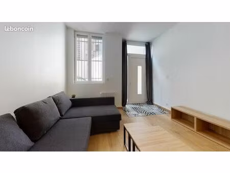 en plein cœur du lyon un jolie t2 de 40m²