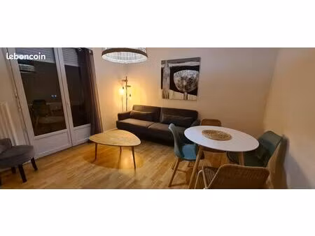 2pp meublé st cyr sur loire
