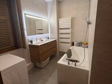 100m2 - bel appartement à louer