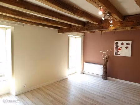 appartement duplex 75 m² beaupreau centre