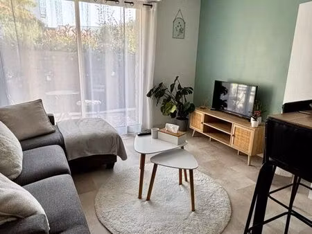 t2 meublé + garage