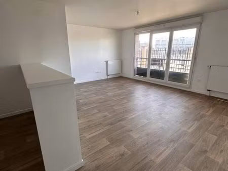 appartement 4 pièces 80 m²