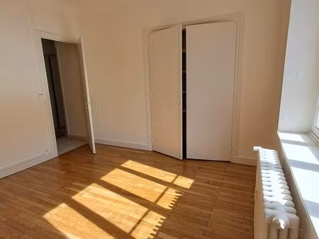 t3 de 77m2 centre-ville villefranche sur saône
