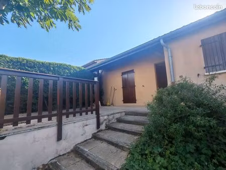 maison 5 chambres avec jardin et abri voitures