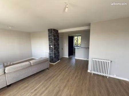t3 lumineux avec petit balcon  parking sécurisé – bourges pignoux
