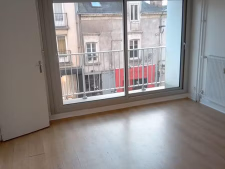 beau studio nantes centre