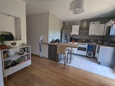 agréable et grand studio t1 meublé de 37 m² avec rez-de-jardin – sillingy (74330)