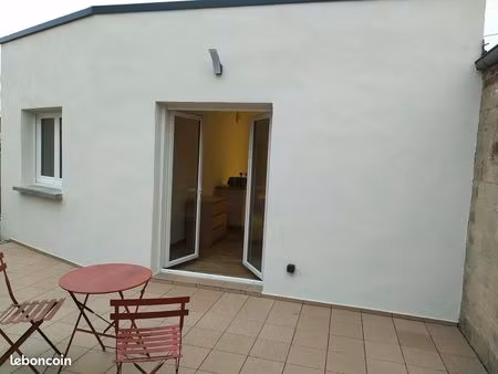 logement meublé 38m2 et terrasse de 28m2