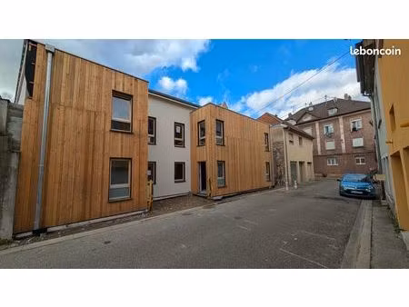 location maison t4 neuve (85 m² - 3 chambres) avec jardin et terrasse - plein centre de ce
