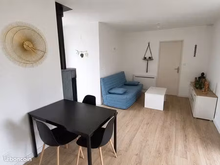 maison meublée de 36m² au calme - terrain de 500m² - vue marais
