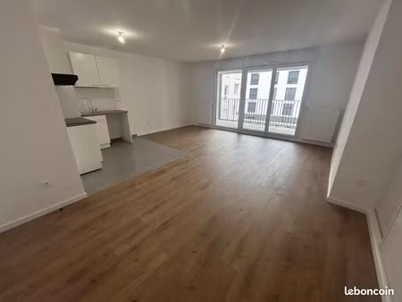 appartement 3 pièces 65 m²