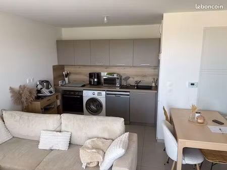 t2 coeur village brindas
