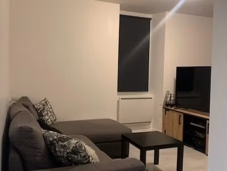 location appartement centre meslay du maine