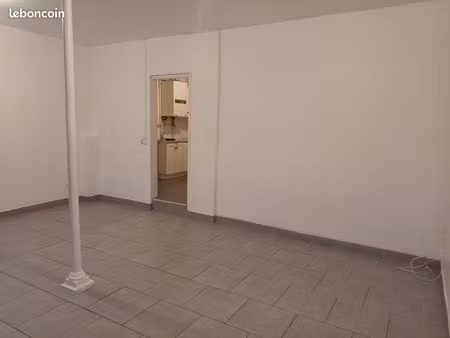 f3 refait à neuf – 75 m² – 2 chambres – disponible immédiatement