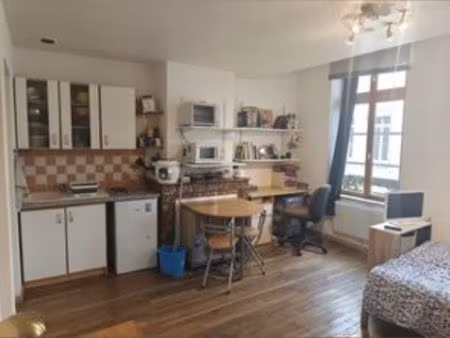 studio meublé centre ville idéal étudiant(e)