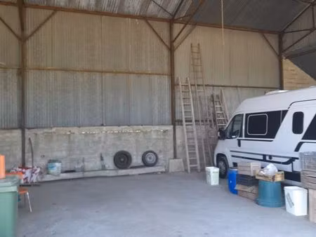 emplacement caravane ou voiture