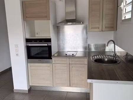 studio 28m2 non meublé