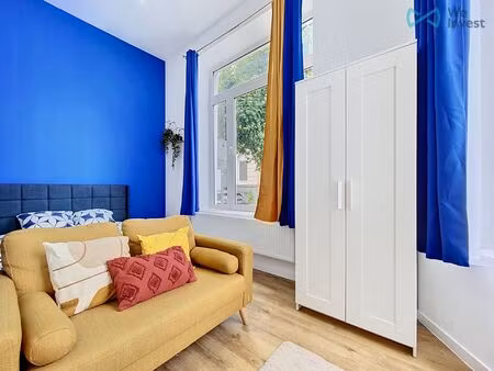 studio à louer à rue du jardinier 42 molenbeek-saint-jean (vbe40124)