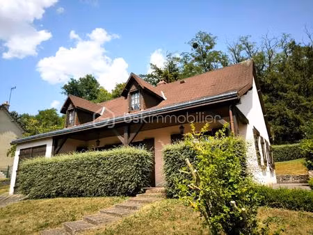 maison de 103 m² à mazange